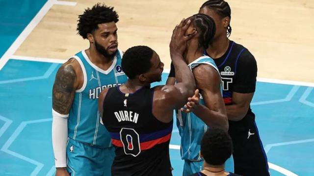 乐鱼leyu-NBA官方：斯图尔特禁赛7场，布里奇斯&amp;迪亚巴特4场